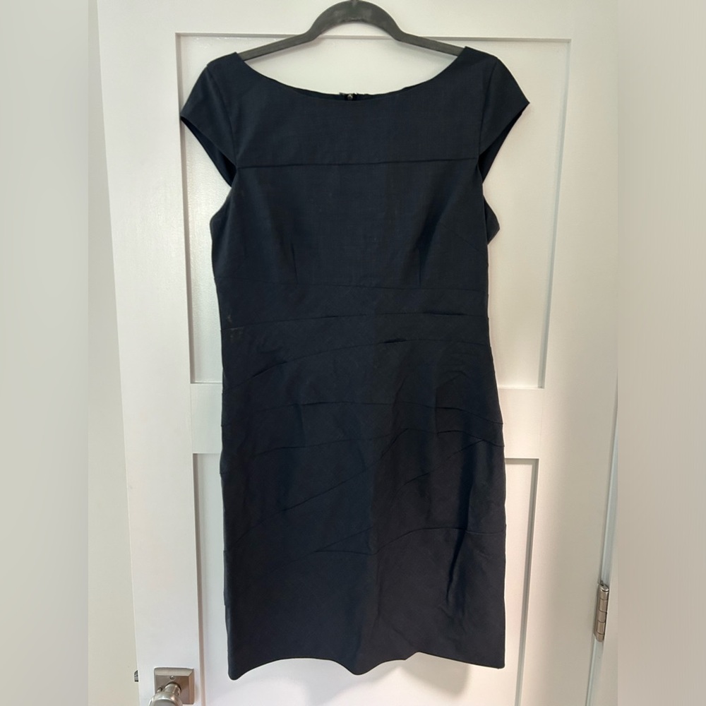 Cynthia Steffe Grey shift dress